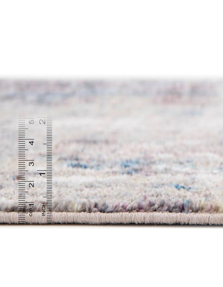 Detail image of Jill Zarin 2' 7 x 10' Downtown Gramercy Runner Rug