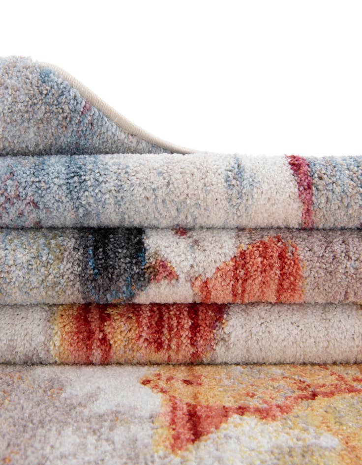 Detail image of Jill Zarin 2' x 8' Downtown West Village Runner Rug