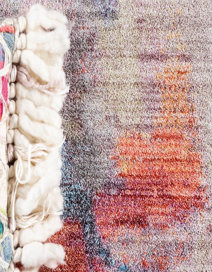 Detail image of Jill Zarin 2' 2 x 6' Downtown Runner Rug
