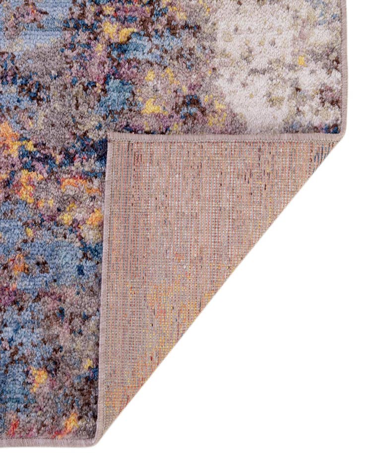 Detail image of Jill Zarin 2' 7 x 10' Downtown Chelsea Runner Rug