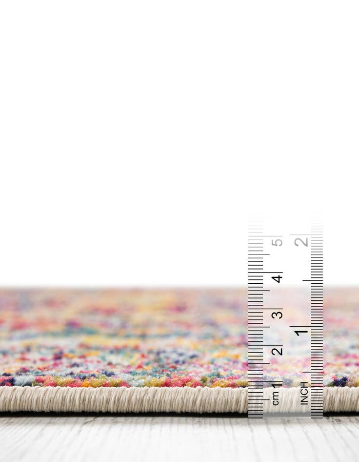 Detail image of  2' 7 x 10'  Washable El Paso Runner Rug