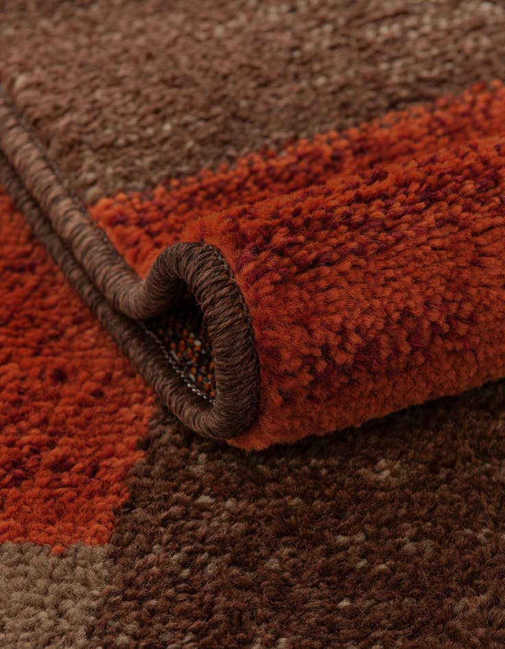 Detail image of  2' x 6' Equinox Runner Rug