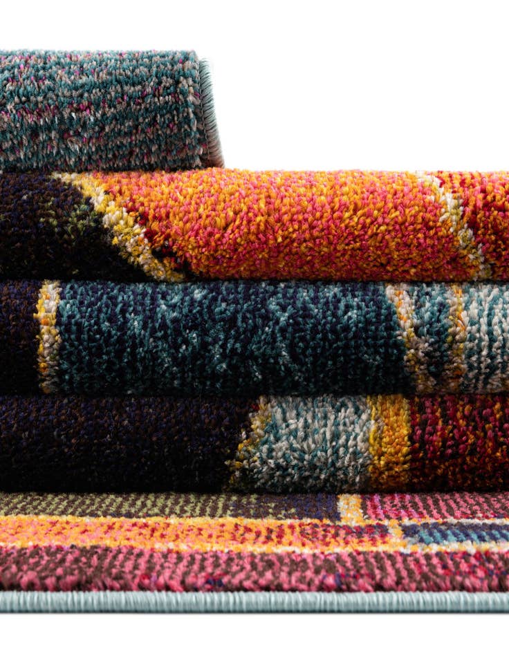 Detail image of  2' x 4'  Washable Haerfest Runner Rug