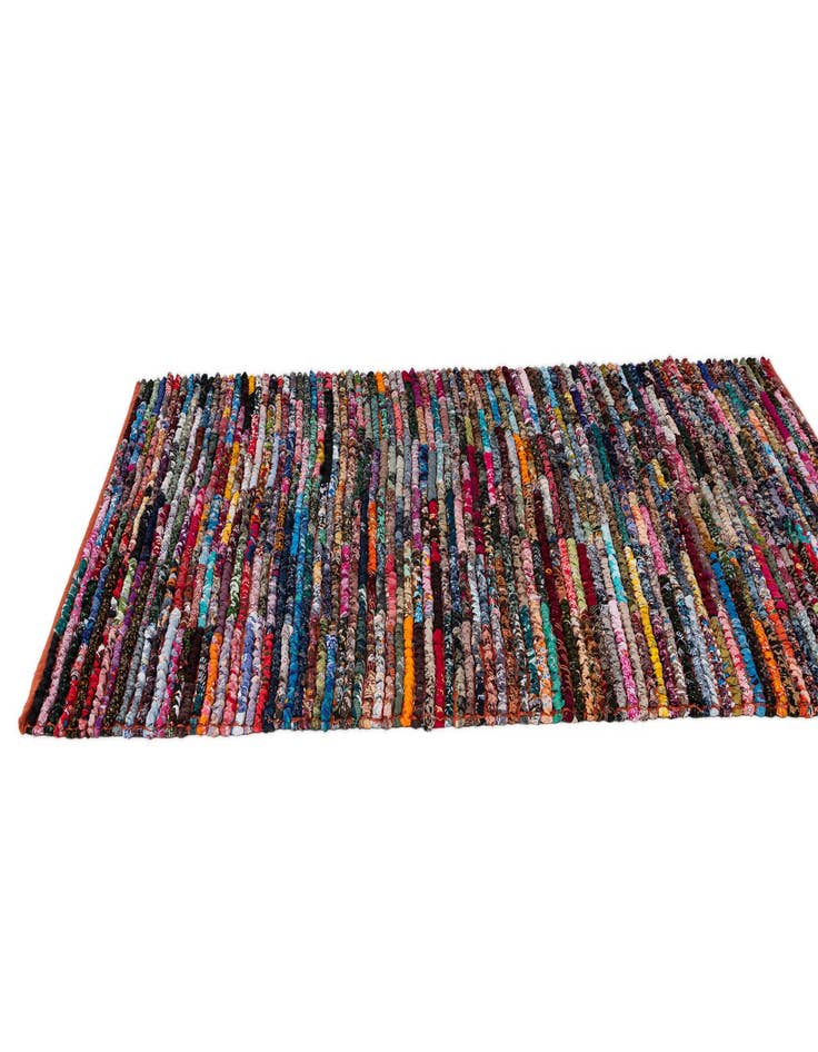 Detail image of  4' 6 x 8'  Hand Hand Braided Chindi Runner Rug