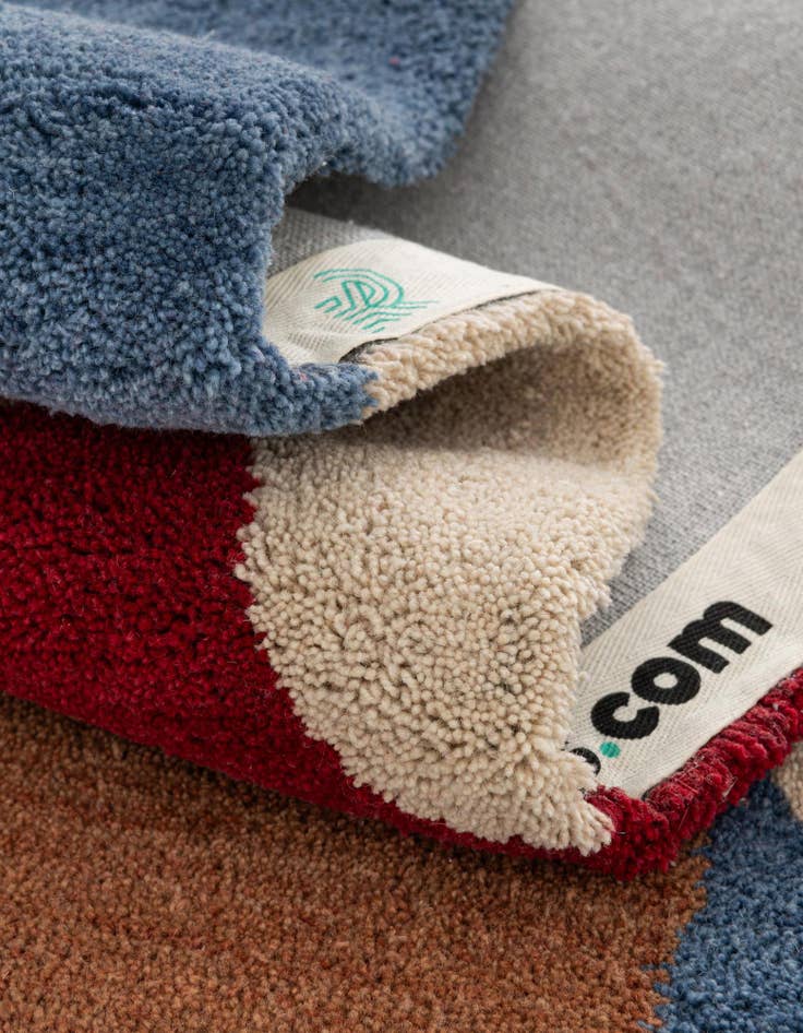 Detail image of  2' x 6' 1 Handtufted Wool Runner Rug