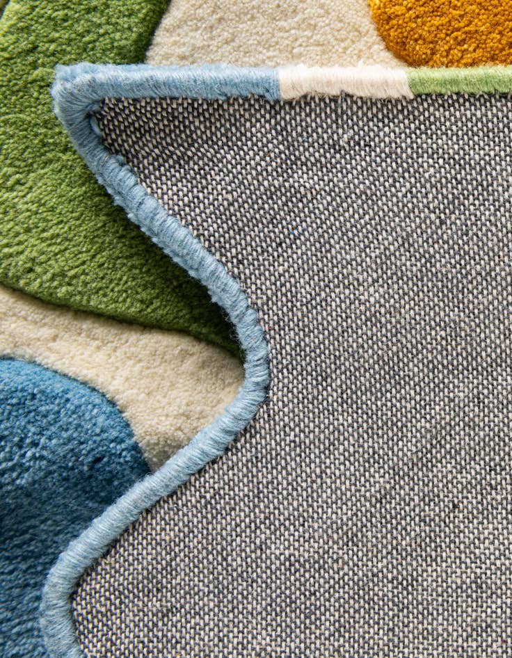 Detail image of  2' 7 x 8' Happy Rugs Wavy Wool Runner