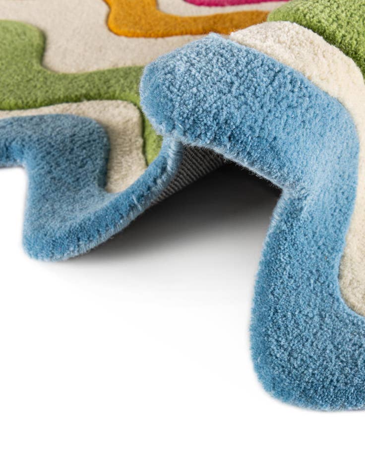 Detail image of  2' 7 x 8' Happy Rugs Wavy Wool Runner