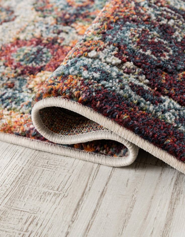 Detail image of  2' 7 x 13' Isabella Runner Rug