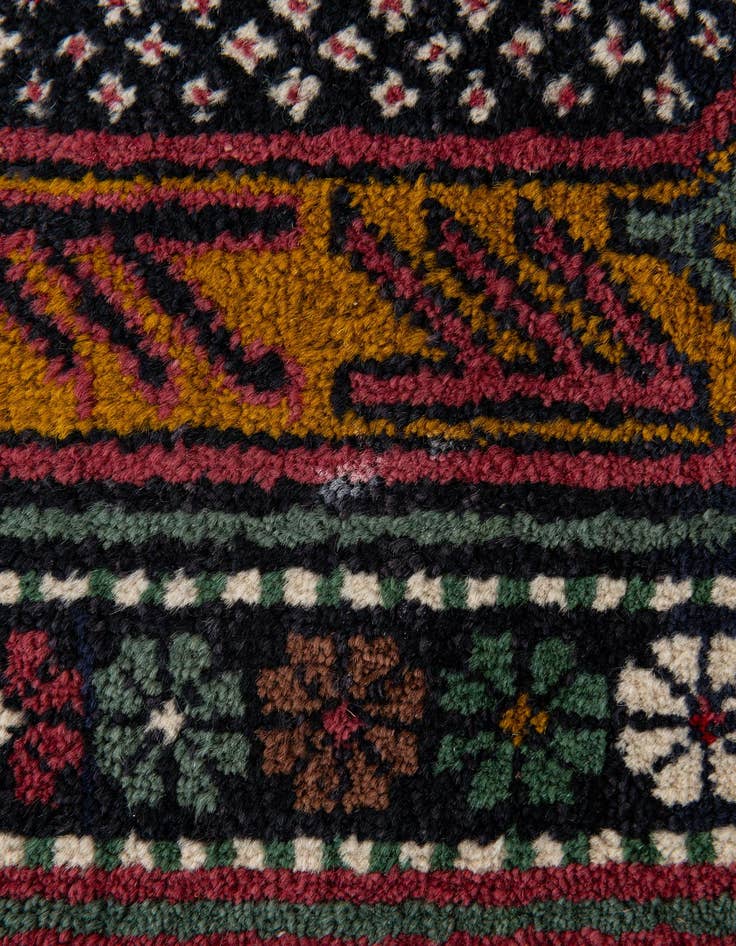 Detail image of  2' 8 x 10' 2  Hand Knotted Kazak Wool Runner Rug