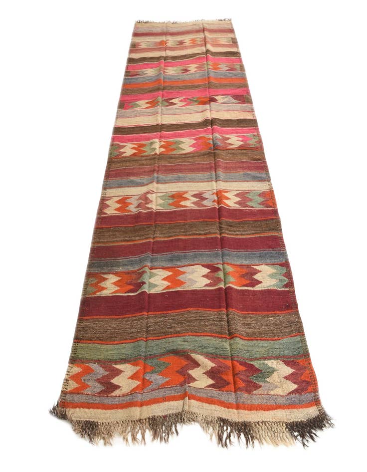 Detail image of  5' x 10' 10  Hand Woven Kilim Fars Wool Runner Rug