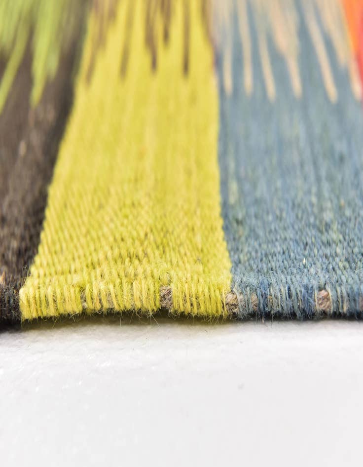 Detail image of  2' 6 x 7' 9  Hand Woven Kilim Modern Wool Runner Rug