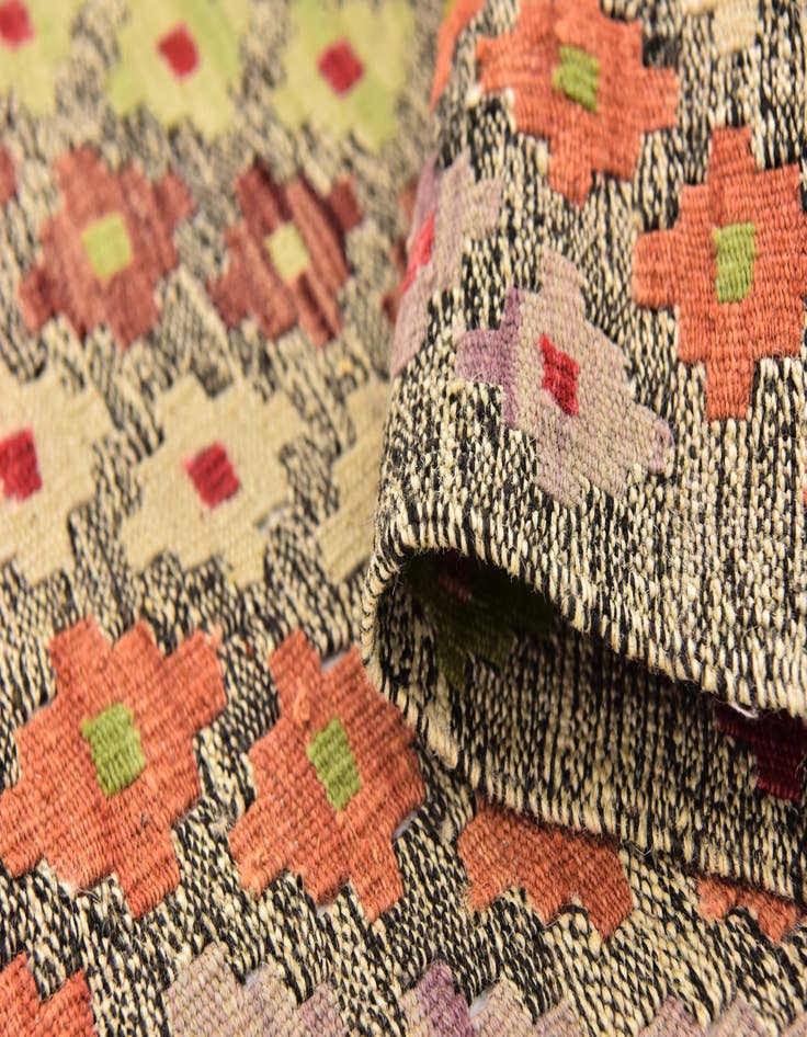 Detail image of  3' x 9' 8  Hand Woven Kilim Modern Wool Runner Rug