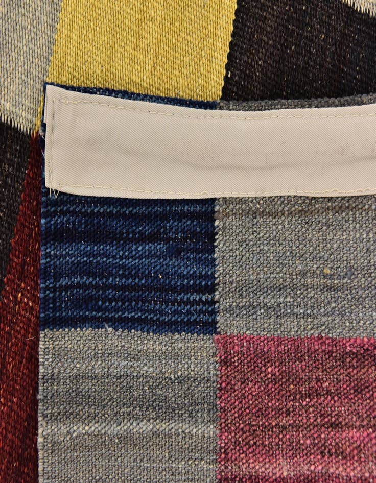 Detail image of  2' 9 x 6' 7  Hand Woven Kilim Modern Wool Runner Rug