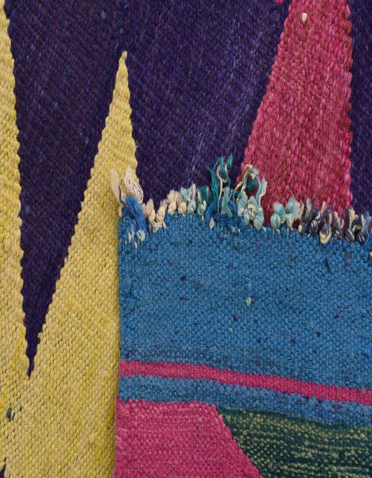 Detail image of  3' 10 x 11' 2  Hand Woven Kilim Modern Wool Runner Rug