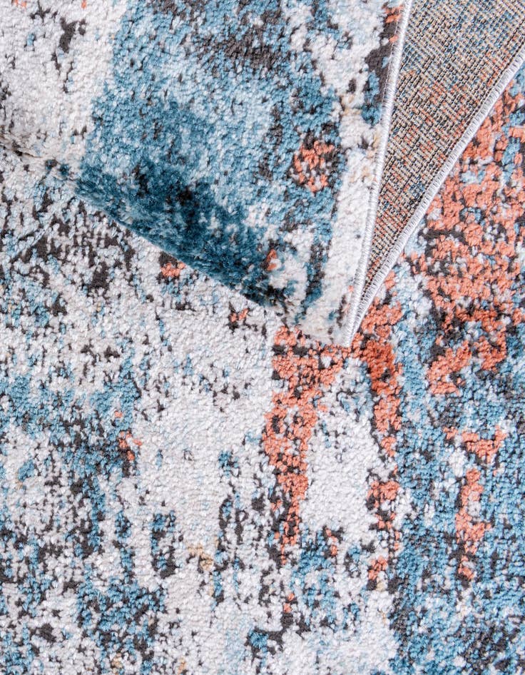 Detail image of  2' 7 x 10' Leipzig Runner Rug