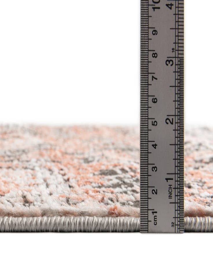 Detail image of  2' 7 x 10' Leipzig Runner Rug