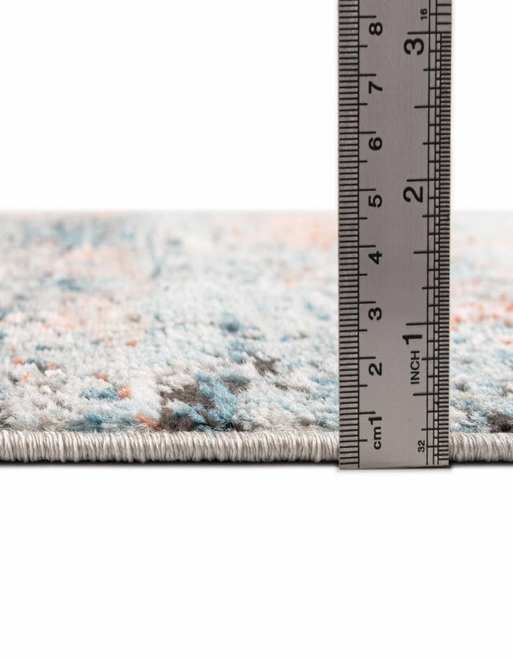 Detail image of  2' x 6' Leipzig Runner Rug