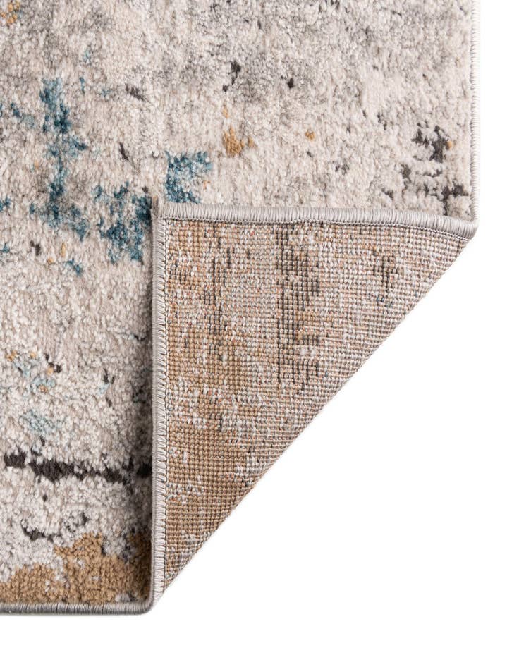 Detail image of  2' 7 x 13' Leipzig Runner Rug