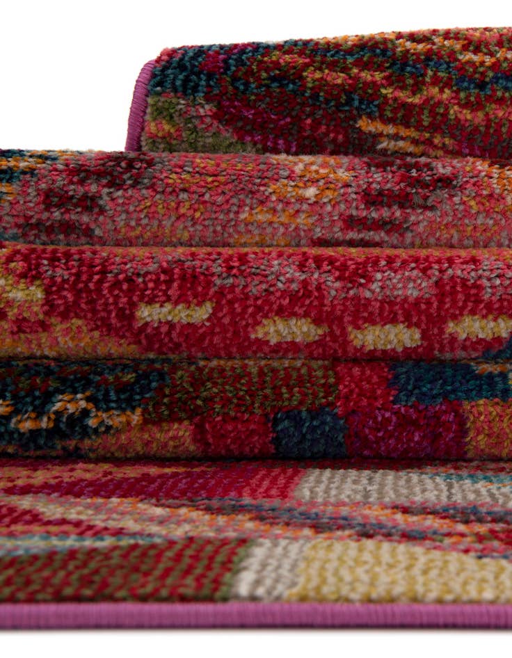 Detail image of  2' 2 x 6' 9  Washable Mesa Runner Rug