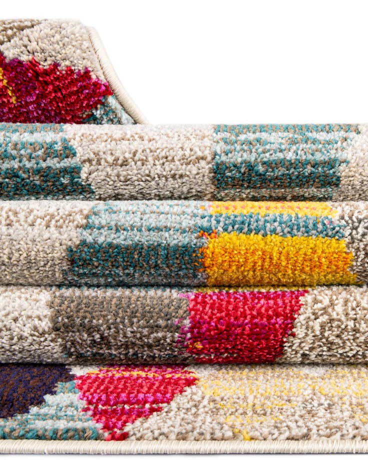 Detail image of  2' 2 x 6' 9  Washable Mesa Runner Rug