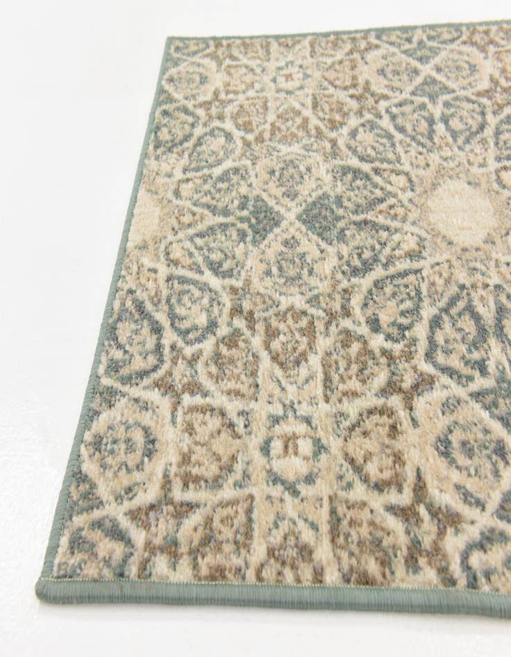 Detail image of  2' 6 x 10' Mojave Runner Rug