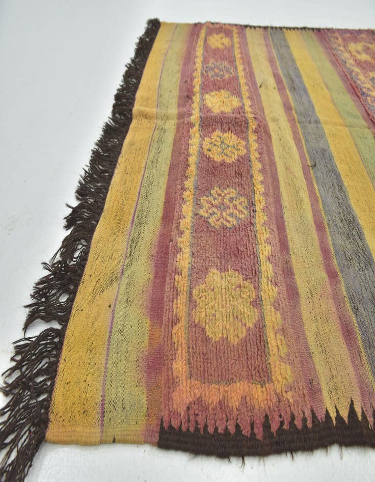 Detail image of  5' 9 x 10'  Hand Knotted Moroccan Wool Runner Rug