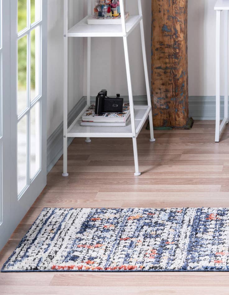 Detail image of  2' 2 x 6' Morocco Runner Rug