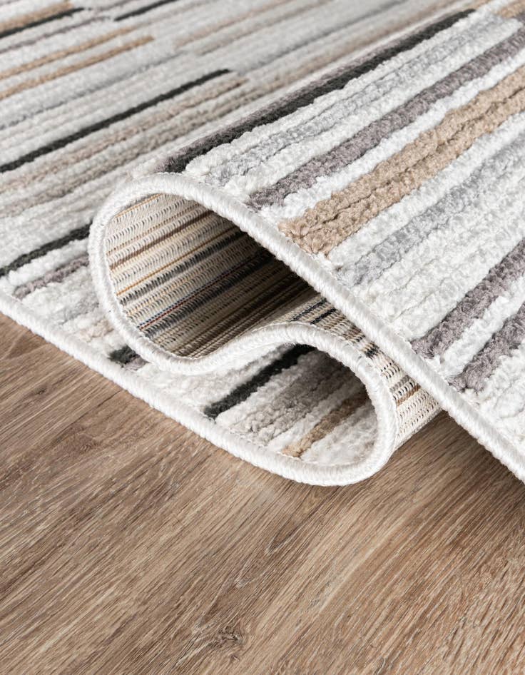 Detail image of  2' x 6' Odyssey Runner Rug