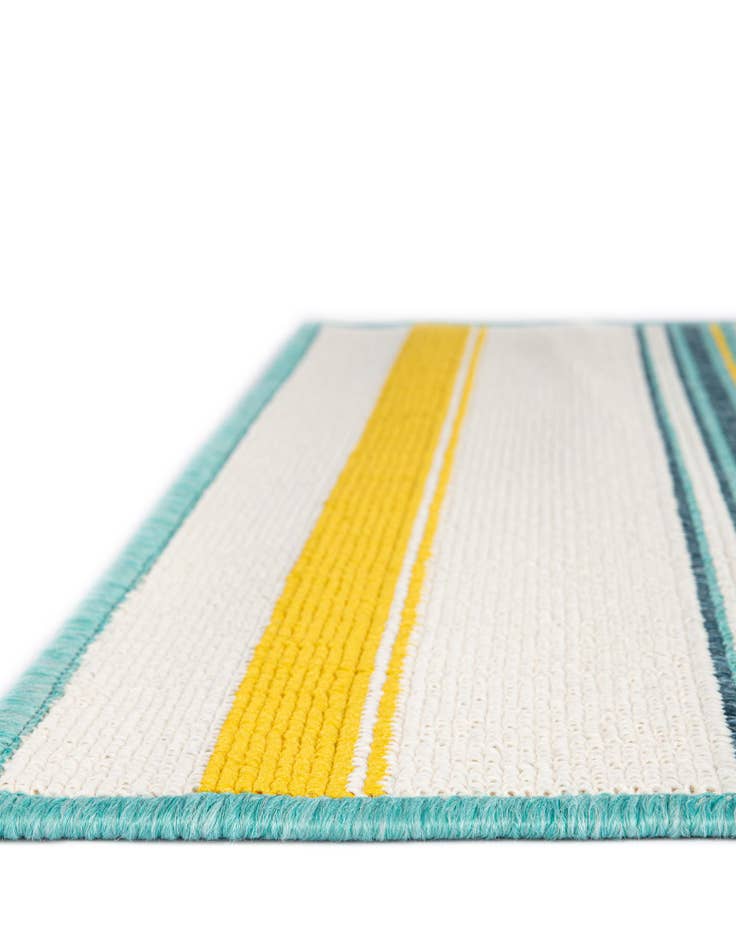 Detail image of  2' x 8'  Washable Border Indoor / Outdoor Runner Rug