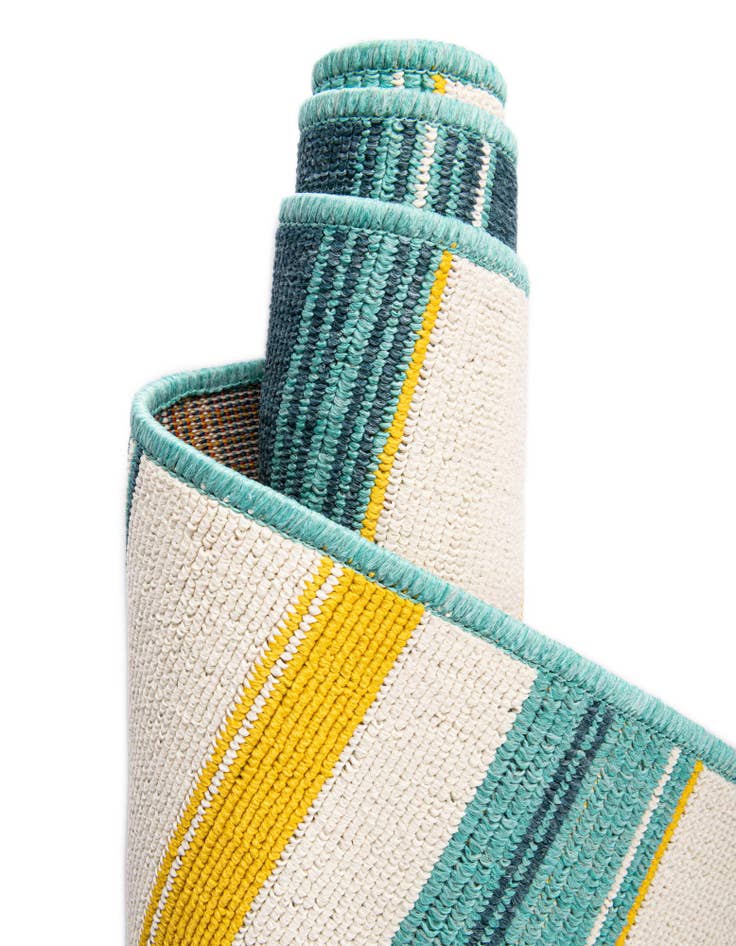 Detail image of  2' x 8'  Washable Border Indoor / Outdoor Runner Rug