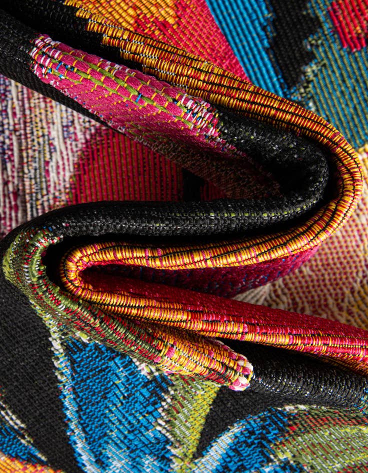 Detail image of  2' 7 x 10'  Washable Botanical Indoor / Outdoor Runner Rug