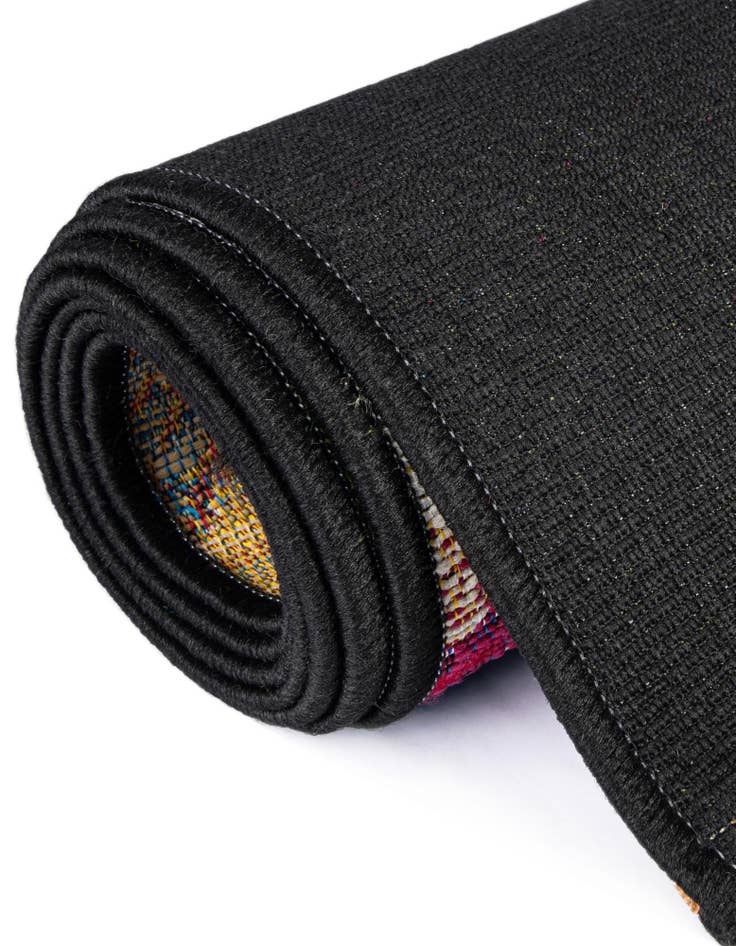 Detail image of  2' 7 x 10'  Washable Botanical Indoor / Outdoor Runner Rug