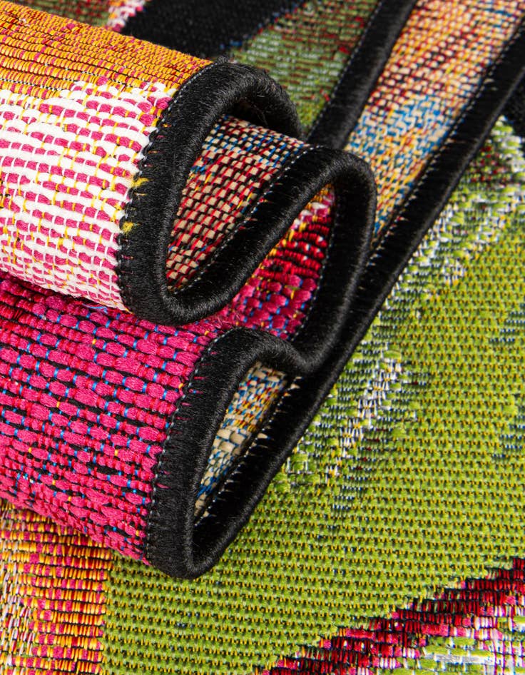 Detail image of  2' 7 x 10'  Washable Botanical Indoor / Outdoor Runner Rug