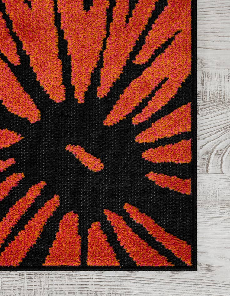 Detail image of  2' x 5'  Washable Casablanca Indoor / Outdoor Runner Rug