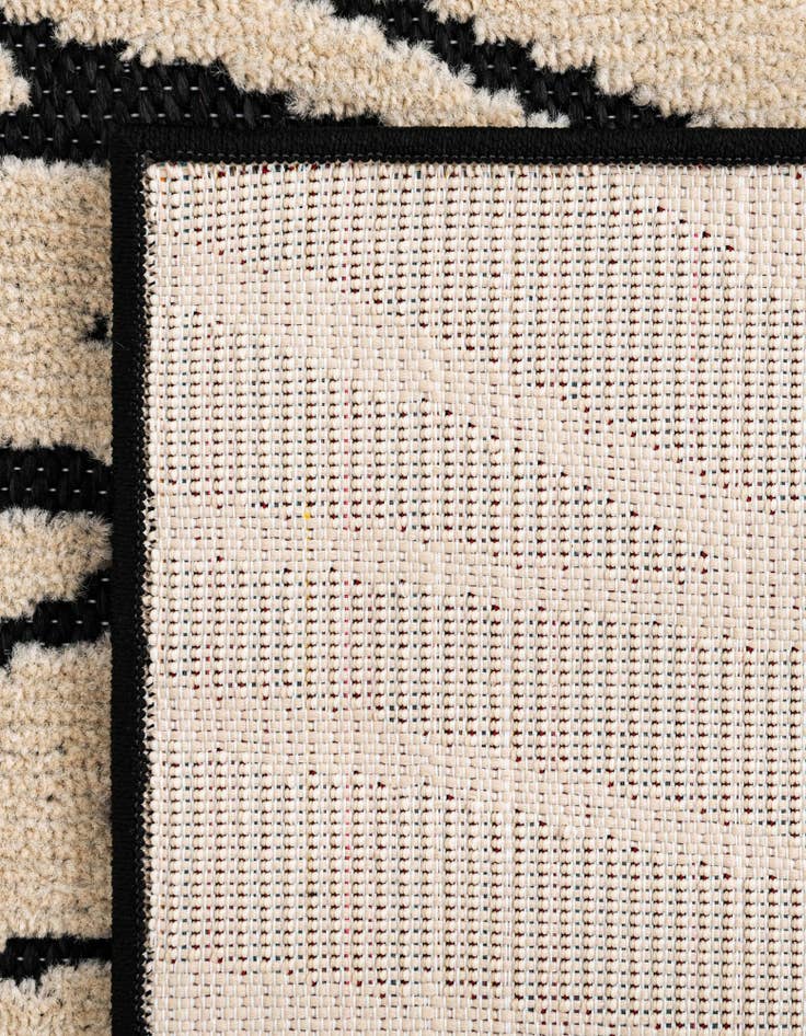 Detail image of  2' 7 x 10'  Washable Casablanca Indoor / Outdoor Runner Rug