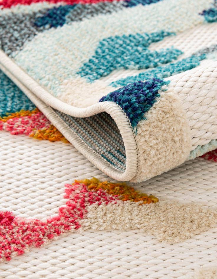 Detail image of  2' x 8'  Washable Casablanca Indoor / Outdoor Runner Rug