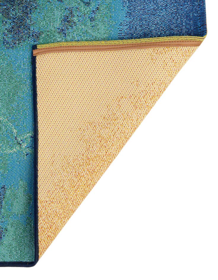 Detail image of  2' 7 x 5' 3  Washable Coastal Indoor / Outdoor Runner Rug