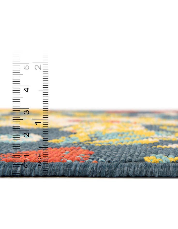 Detail image of  2' x 6'  Washable Coastal Indoor / Outdoor Runner Rug