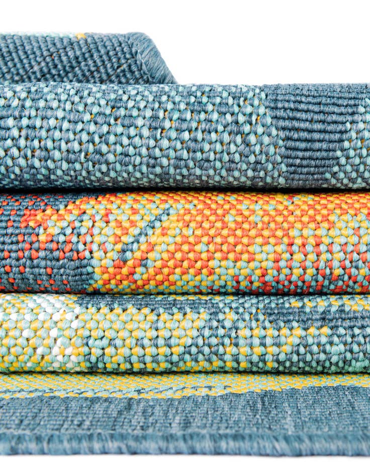 Detail image of  2' x 6'  Washable Coastal Indoor / Outdoor Runner Rug