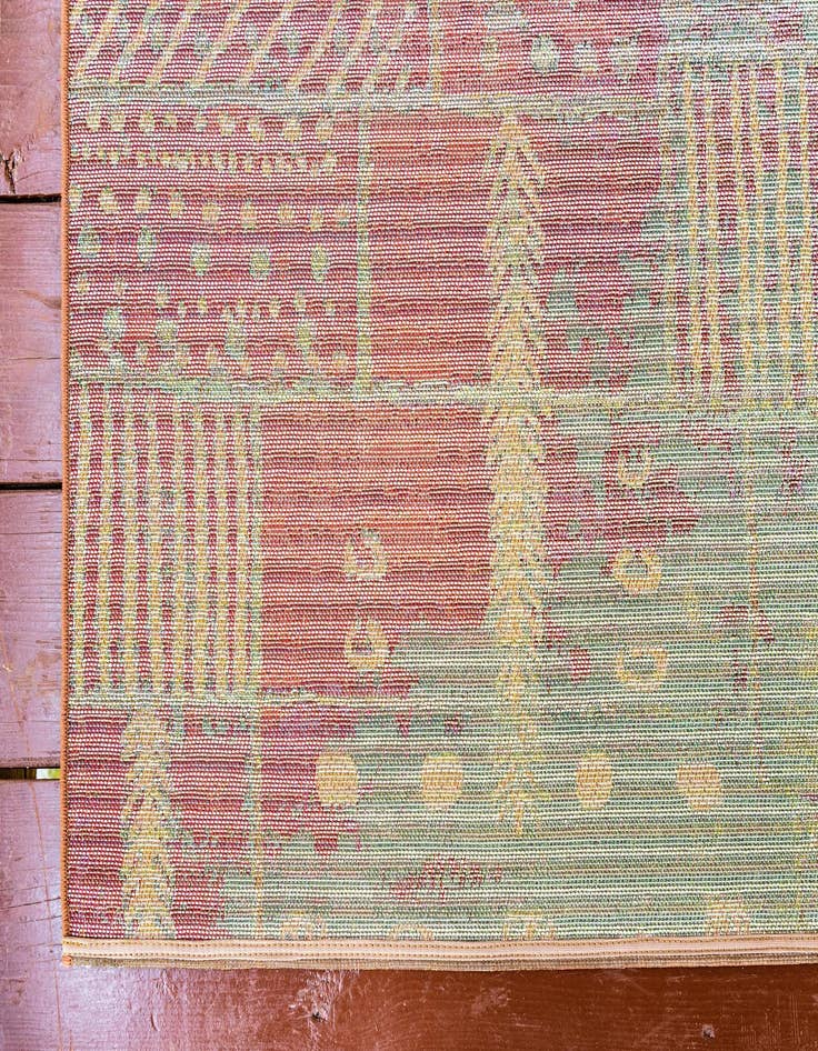 Detail image of  2' x 5'  Washable Modern Indoor / Outdoor Runner Rug