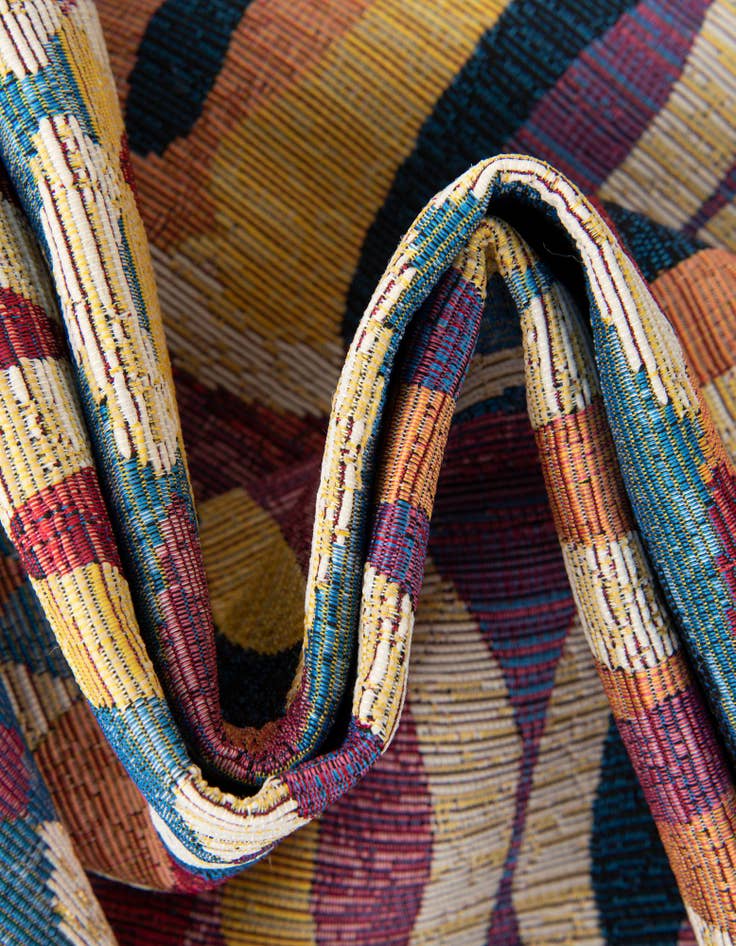 Detail image of  2' x 6'  Washable Modern Indoor / Outdoor Runner Rug