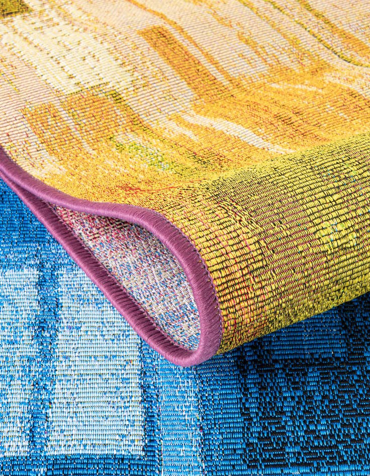 Detail image of  2' 7 x 12'  Washable Modern Indoor / Outdoor Runner Rug