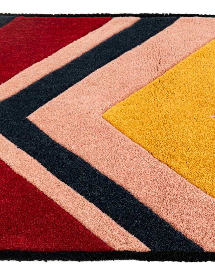 Detail image of  1' 11 x 8' 11 SurfBoard Wool Runner Rug