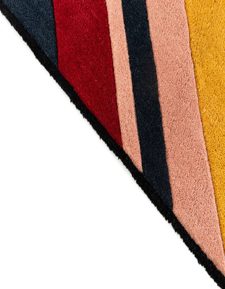Detail image of  1' 11 x 8' 11 SurfBoard Wool Runner Rug