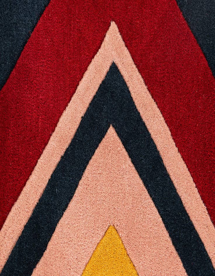 Detail image of  1' 11 x 8' 11 SurfBoard Wool Runner Rug