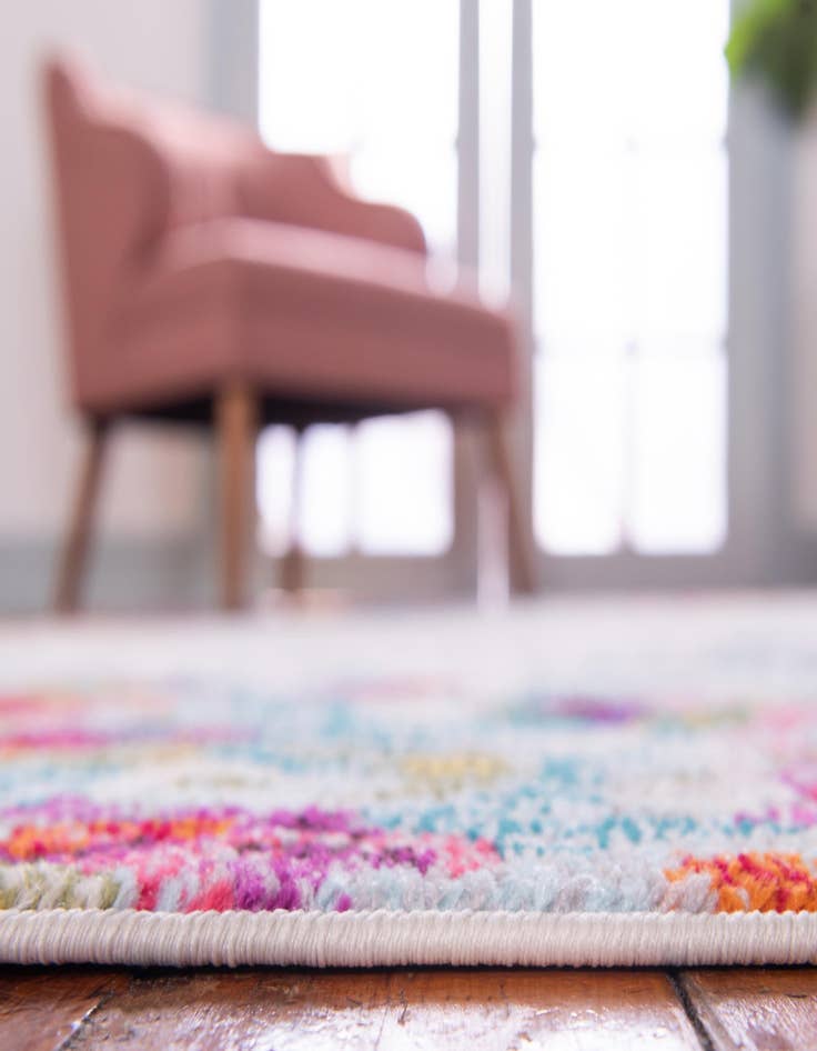 Detail image of  2' 2 x 6' 9  Washable Theia Runner Rug