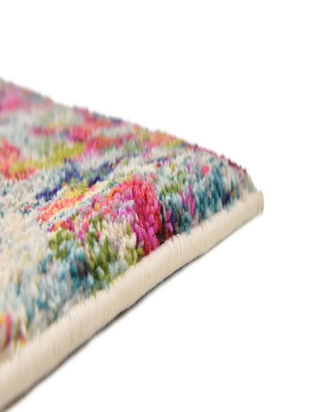 Detail image of  2' 2 x 6' 9  Washable Theia Runner Rug