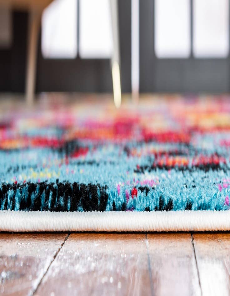 Detail image of  2' x 6' Tuscany Runner Rug