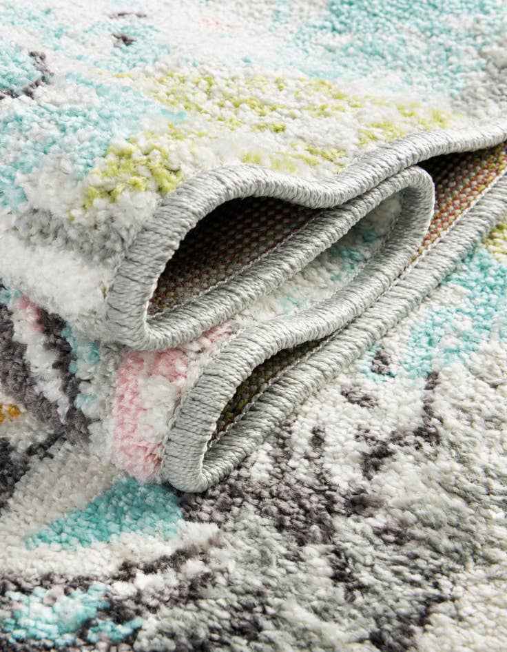 Detail image of  2' 2 x 6' Animals Whimsy Kids Runner Rug