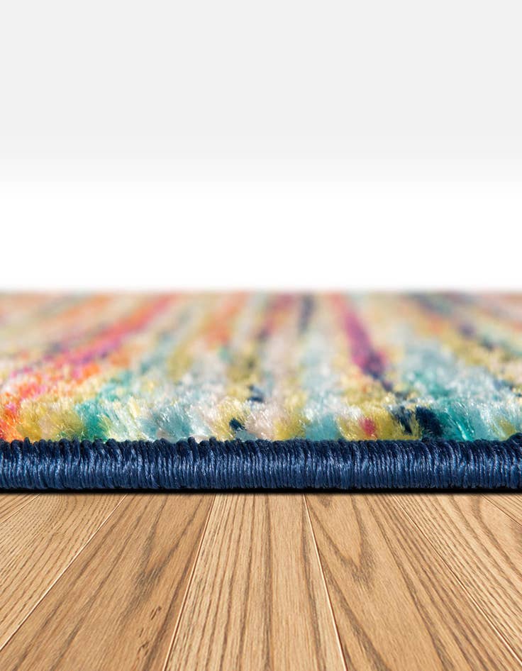 Detail image of  7' 10 x 7' 10 Azalea Square Rug